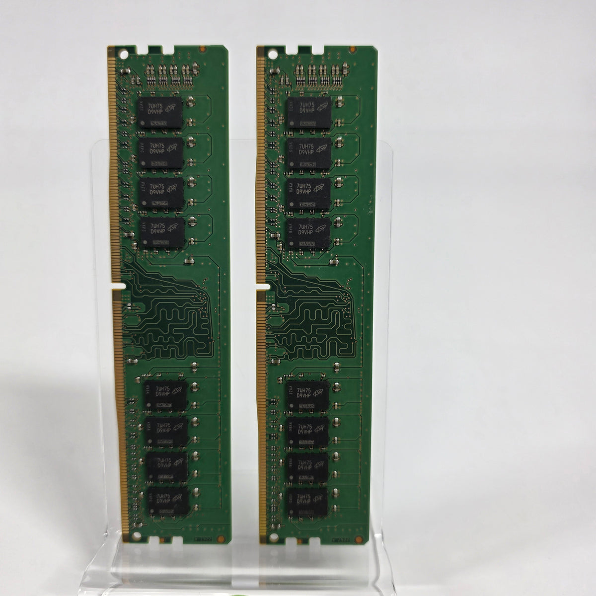 Micron 32GB (2x16GB) RAM DDR4 2666MHz MTA16ATF2G64AZ-2G6H1