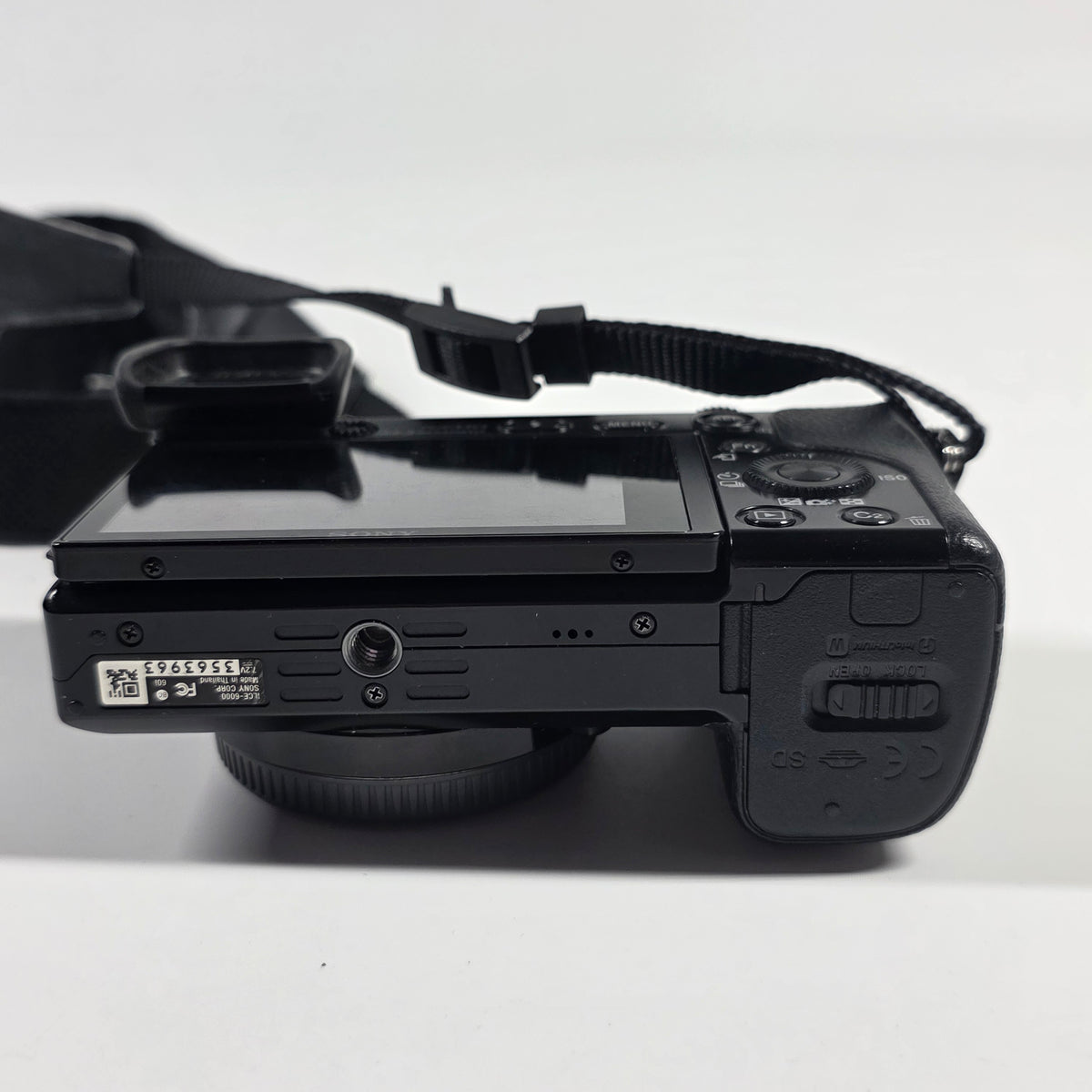 Sony Alpha A6000 24.3MP Digital Camera 4355 Shutter Count SEL1855 / SEL55210
