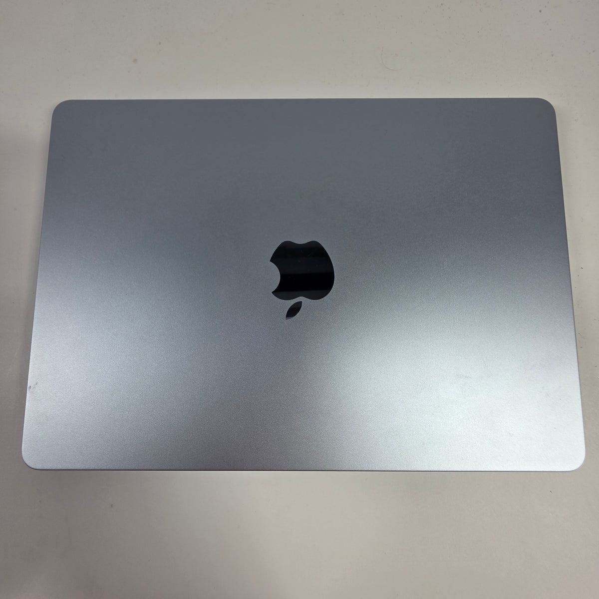 2025 Apple MacBook Air 13" M4 8C GPU 4.5GHz 16GB RAM 256GB SSD A3240