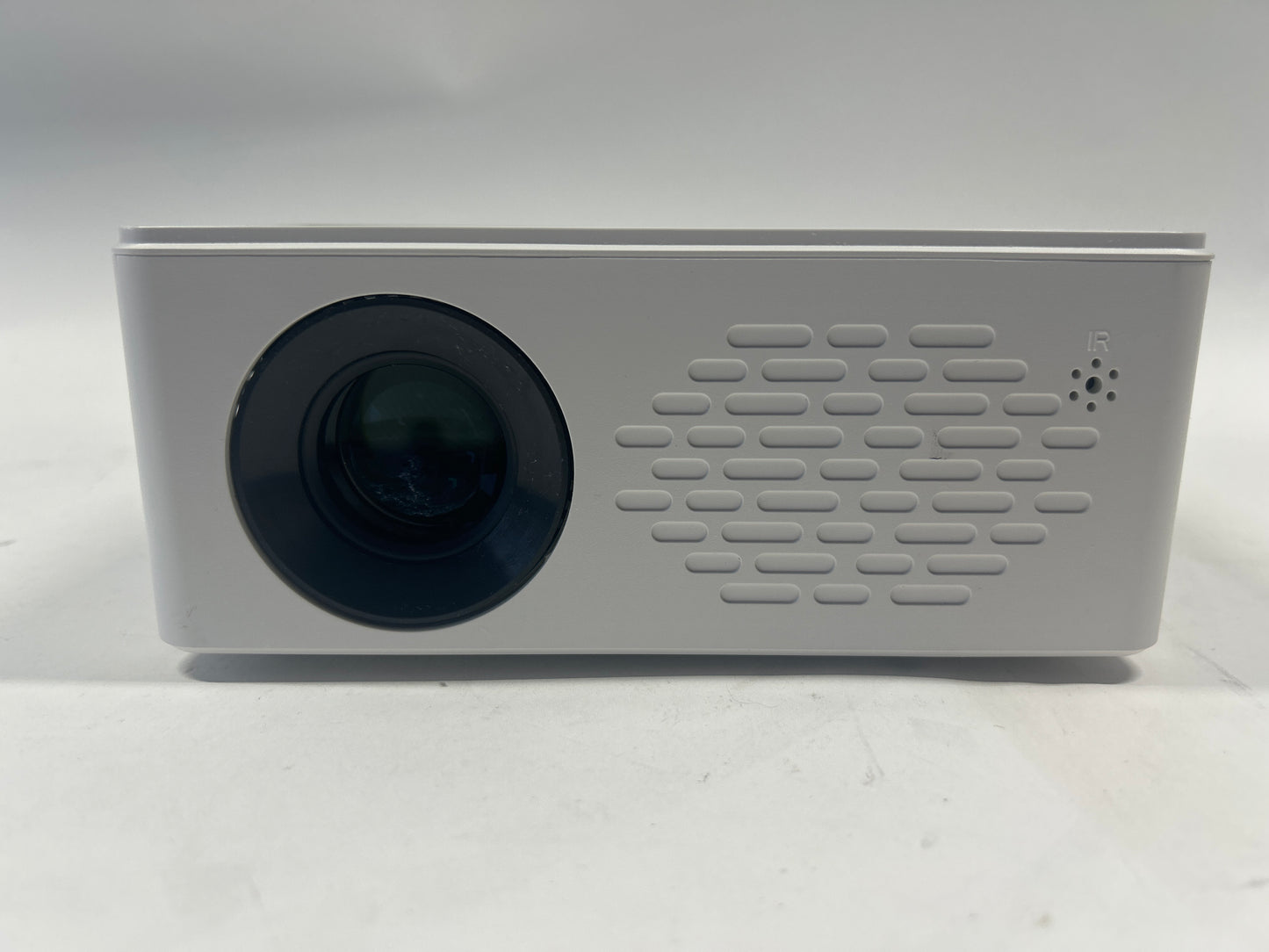 TMY V08 7500 Lumen LED Projector