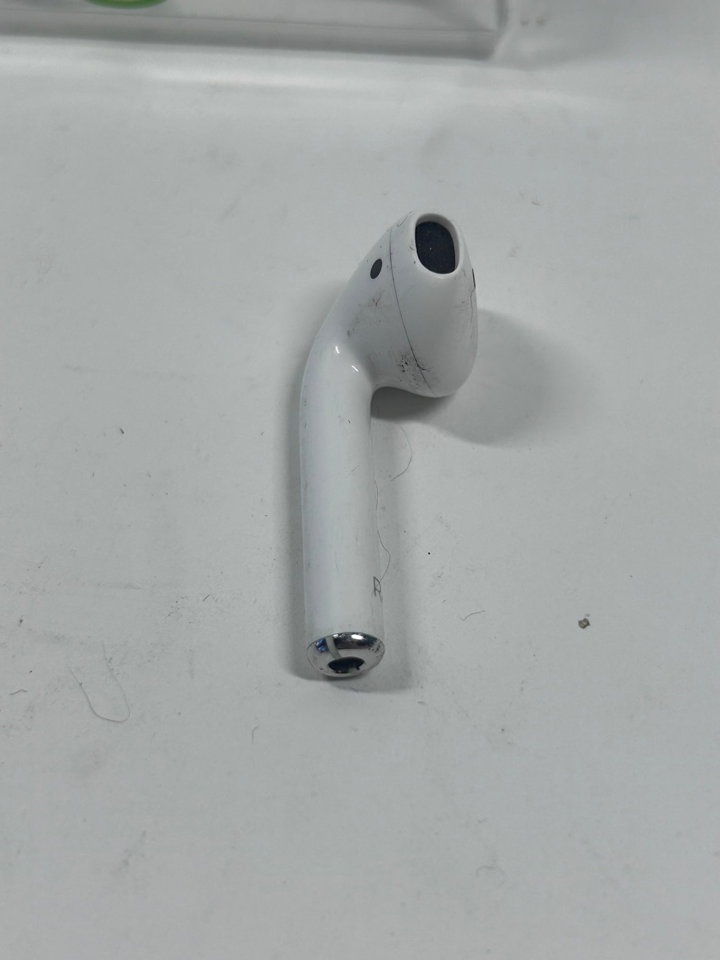 Apple AirPods 2nd Gen A2031 A2032 A1602 MRXJ2AM/A