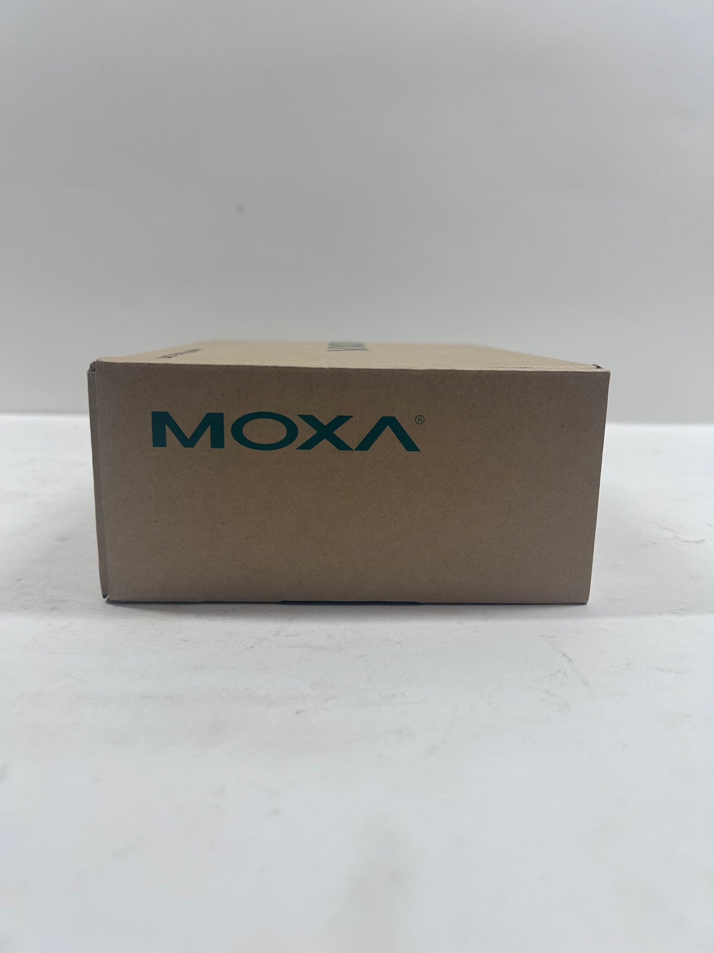 MOXA IM-6700A-8TX V1.1 Ethernet Module