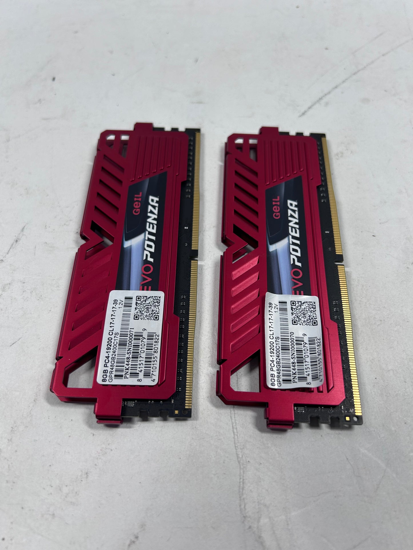 GeIL EVO Potenza 16GB (2x8GB) DDR4 2400MHz GPR48GB2400C17S