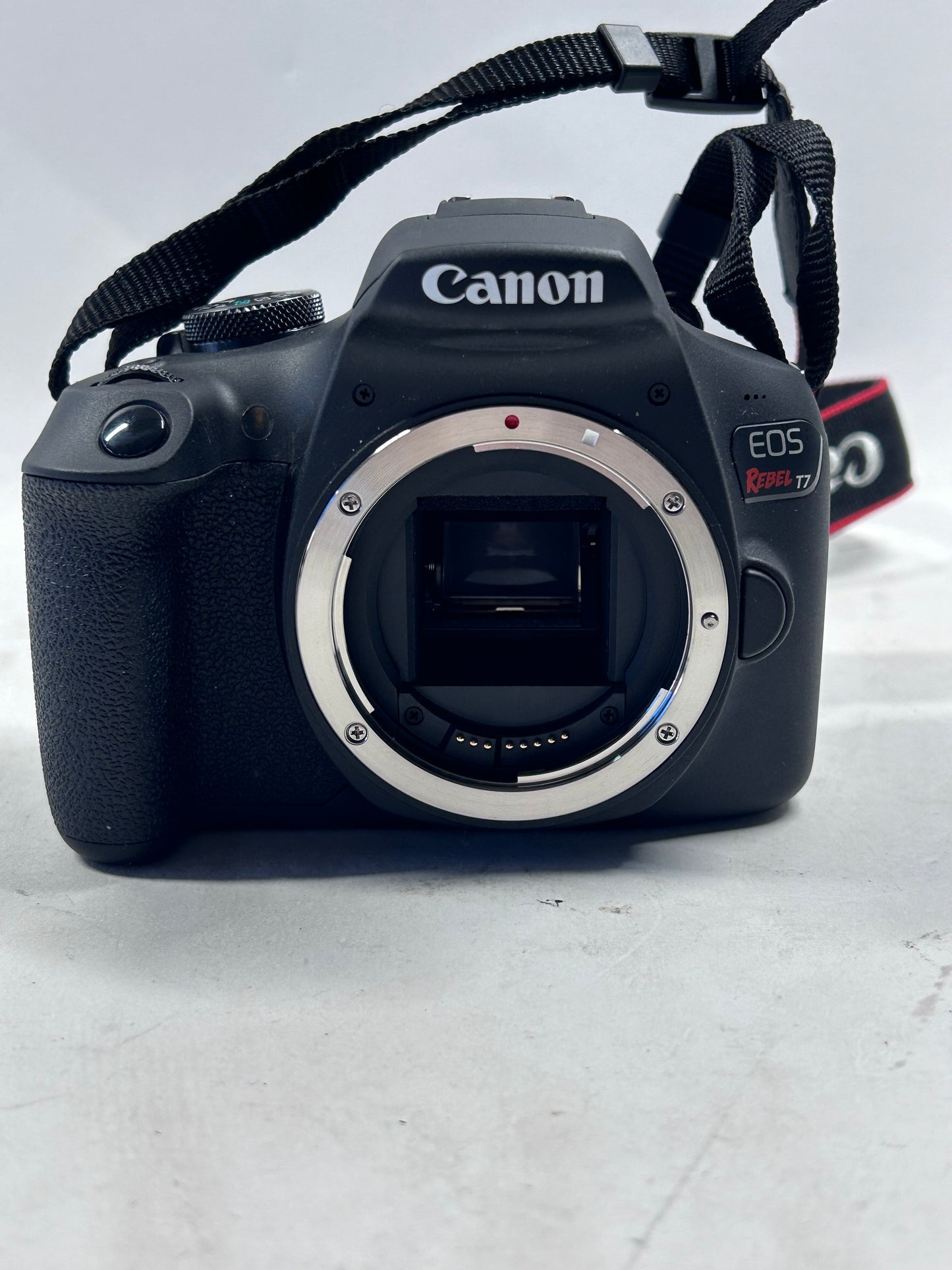 Canon EOS Rebel T7 24MP  DSLR Camera Kit