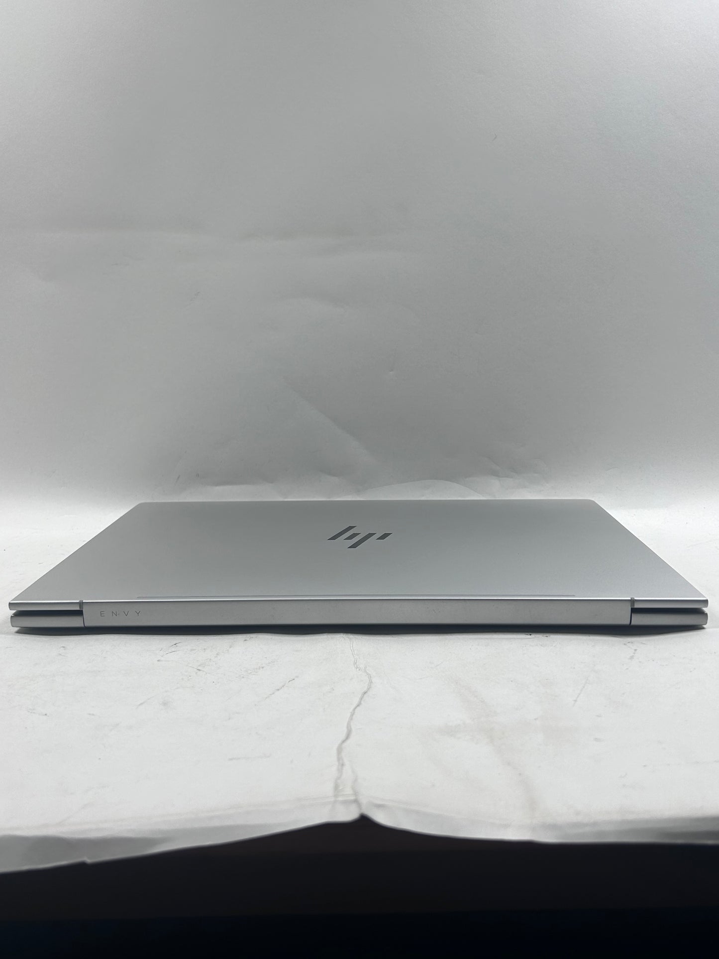 HP Envy 17  cw0023dx (7H1T2UA) 17" i7-13700H 2.4GHz 16GB RAM 1TB SSD