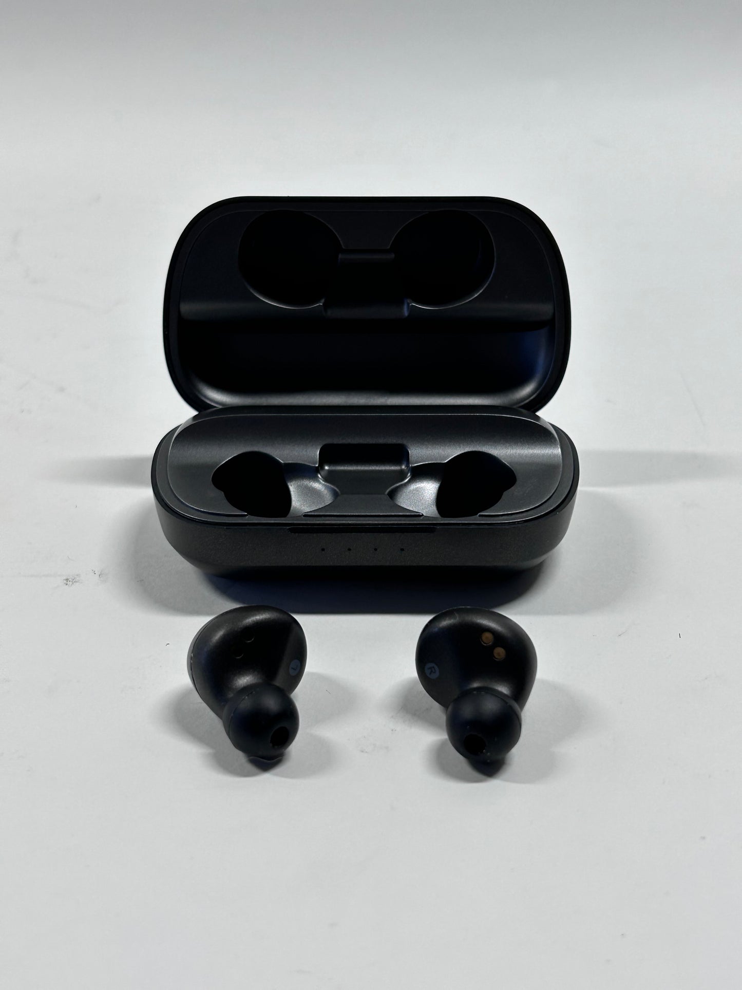 Brio Skyborn  True Wireless Earbuds Black