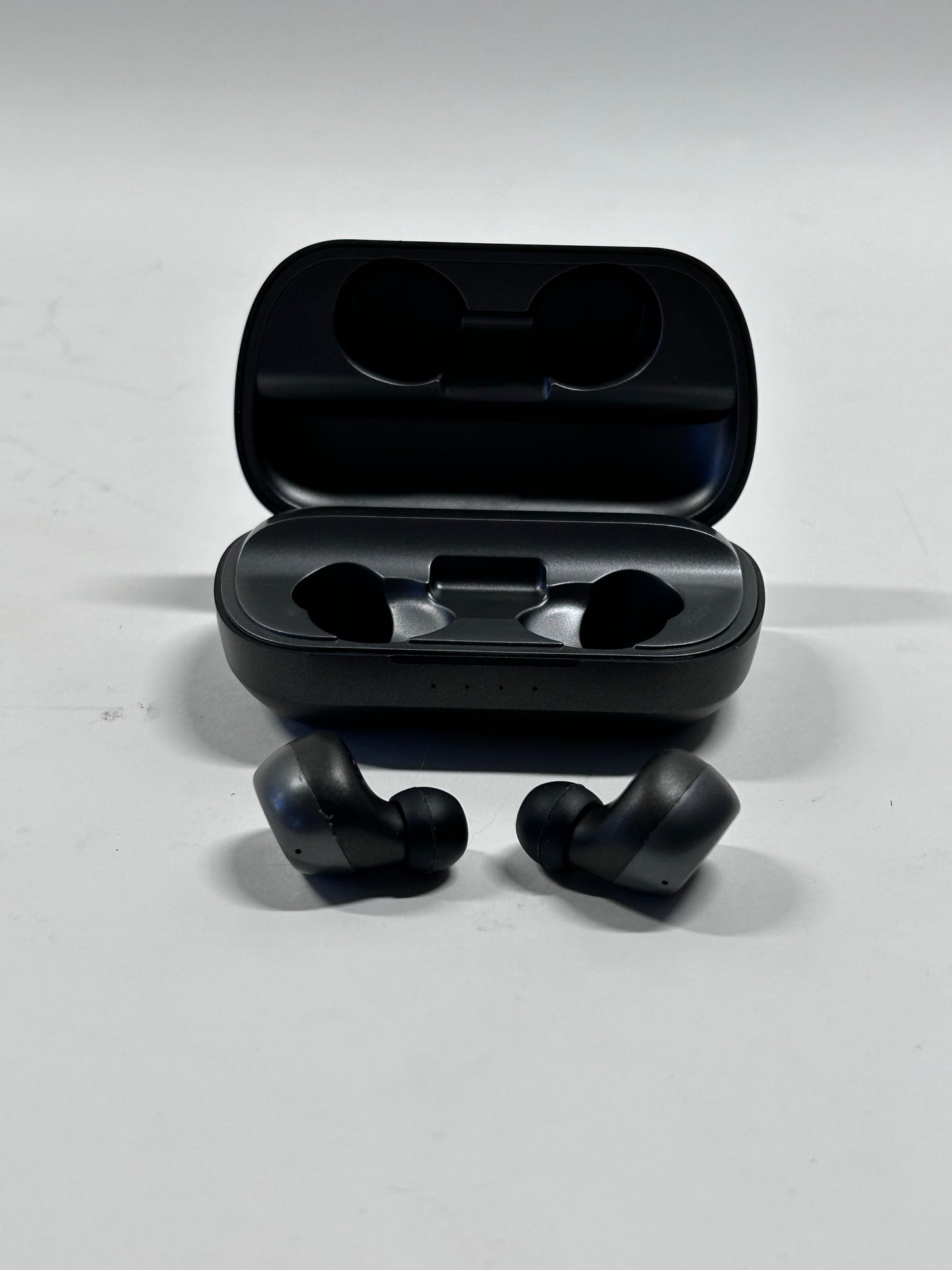 Brio Skyborn  True Wireless Earbuds Black