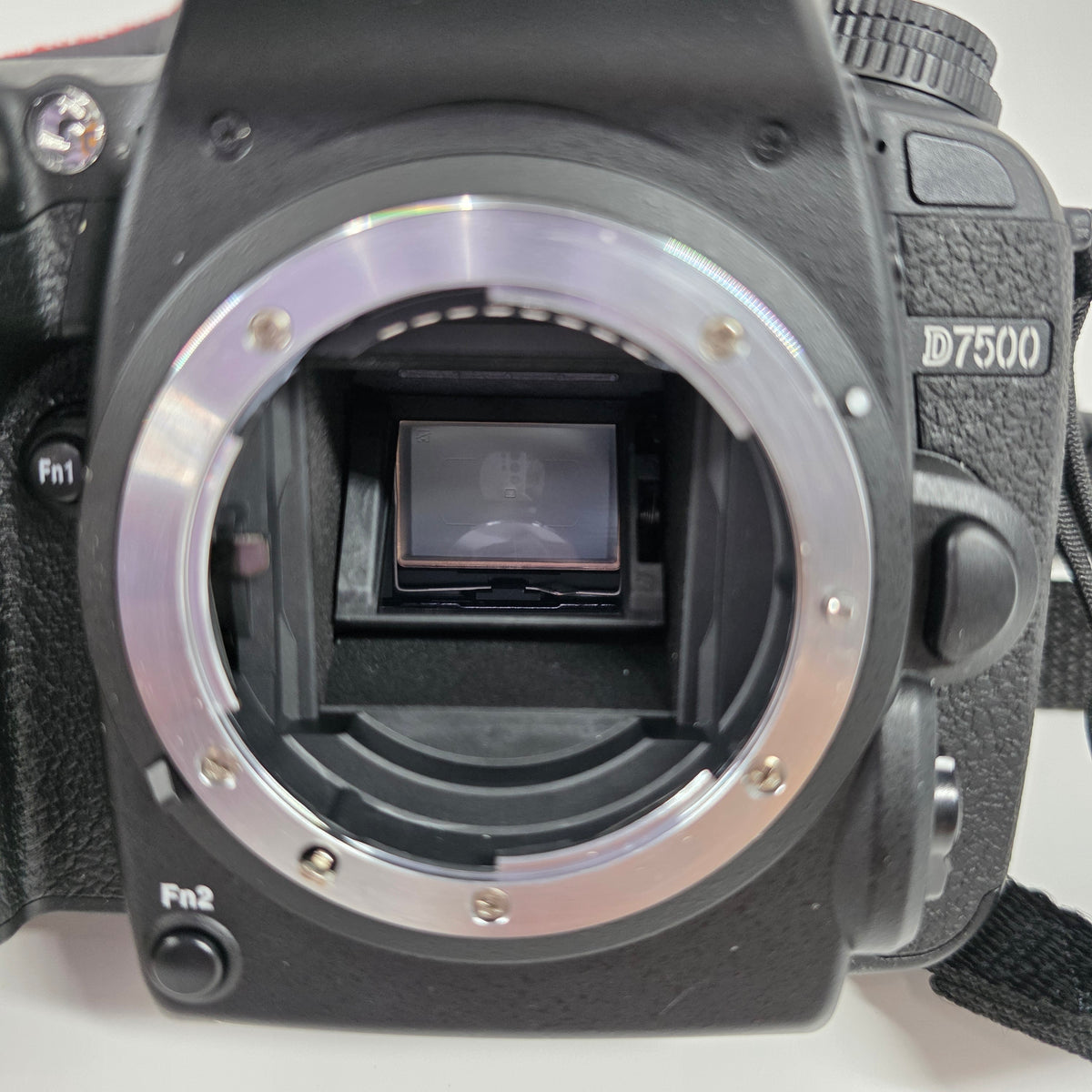 Nikon D7500 20.9MP Digital SLR DSLR Camera 3167 Shutter Count