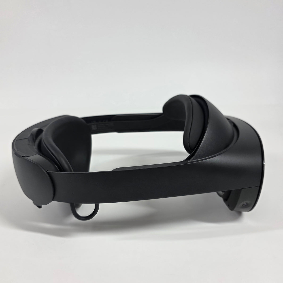 Meta Quest Pro 256GB Standalone All-in-One VR Headset DK94EC