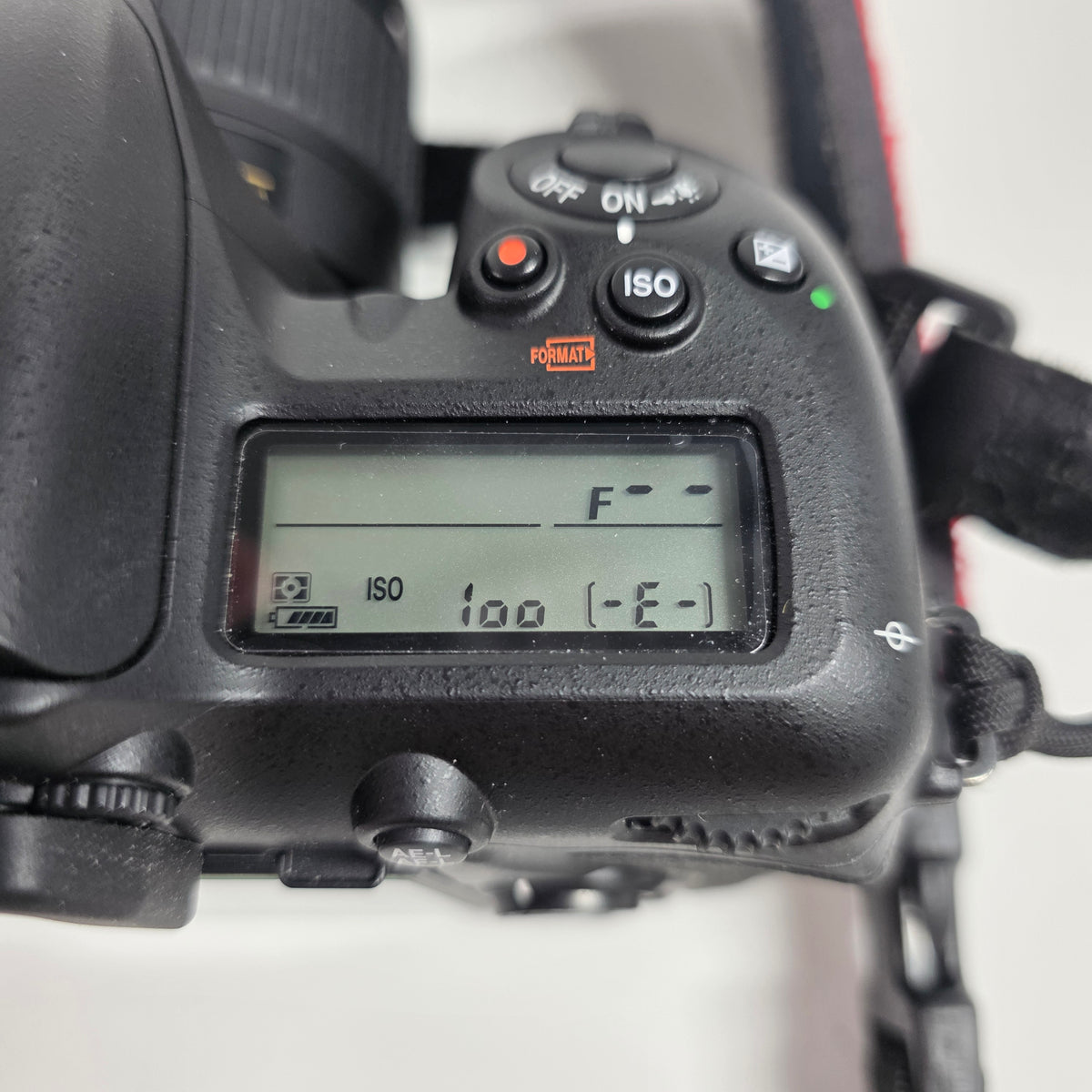 Nikon D7500 20.9MP Digital SLR DSLR Camera 3167 Shutter Count