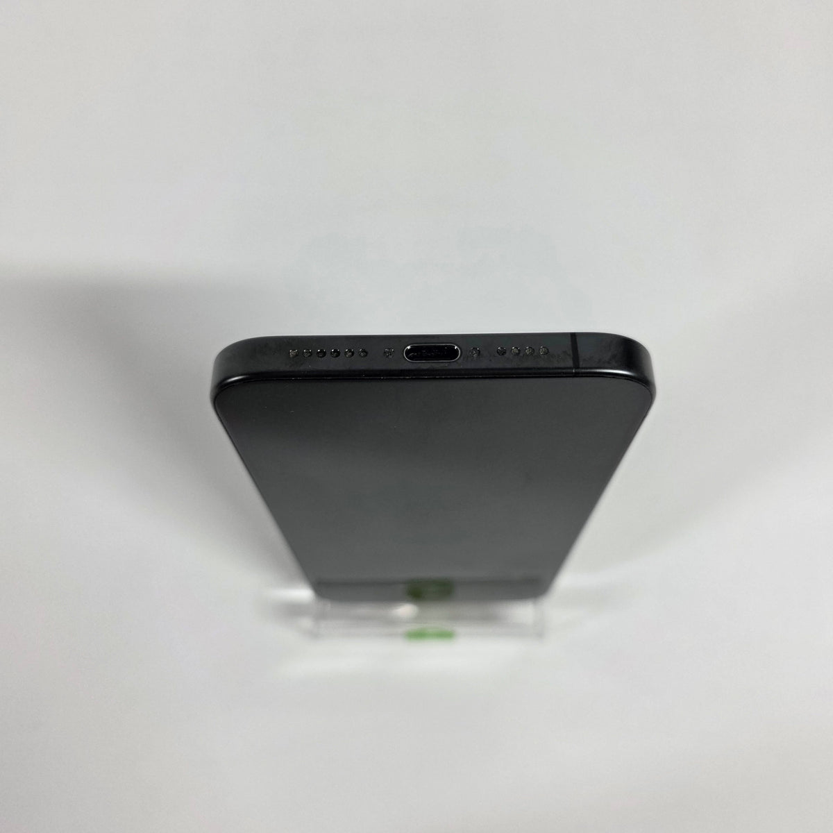 Factory Unlocked Apple iPhone 15 Pro Max 256GB Black Titanium MU663LL/A