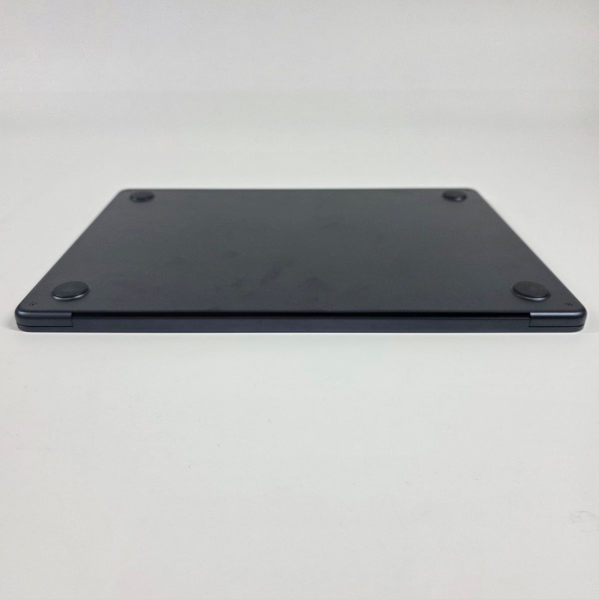 2022 Apple MacBook Air 13.6" M2 8C GPU 3.5GHz 8GB RAM 256GB SSD MLY33LL/A