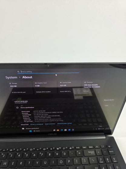 Asus Creator Laptop Q OLED Q540V 14" i9-13900H 16GB RAM 1TB SSD RTX 3050