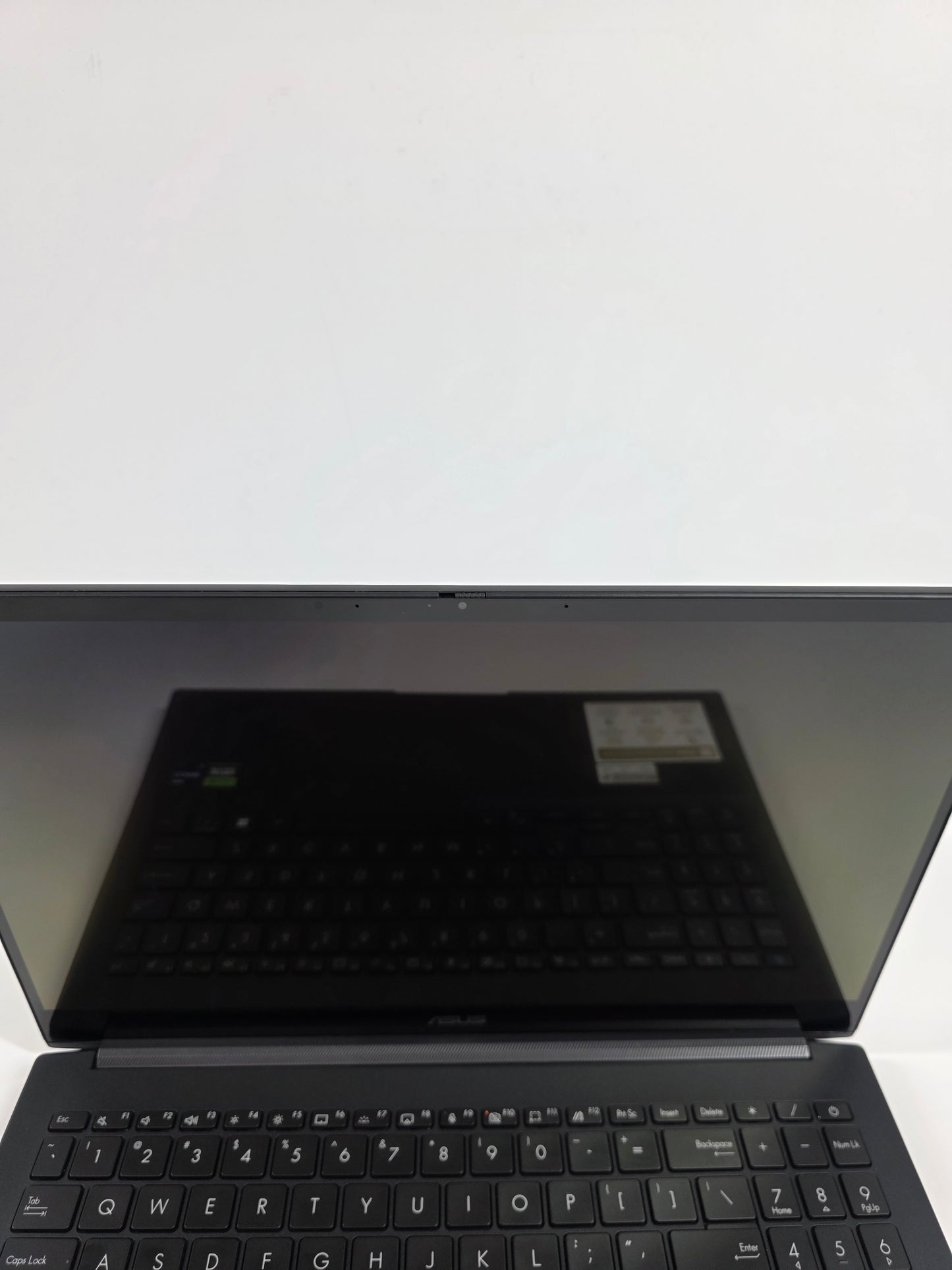 Asus Creator Laptop Q OLED Q540V 14" i9-13900H 16GB RAM 1TB SSD RTX 3050