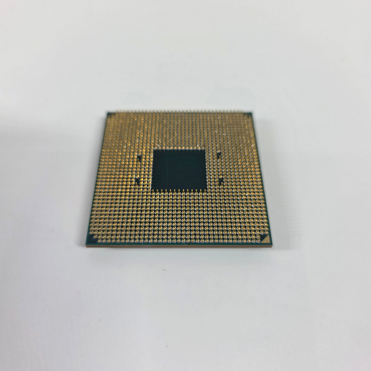 AMD Ryzen 7 3700X 8 Core 100-000000071 16 Thread AM4