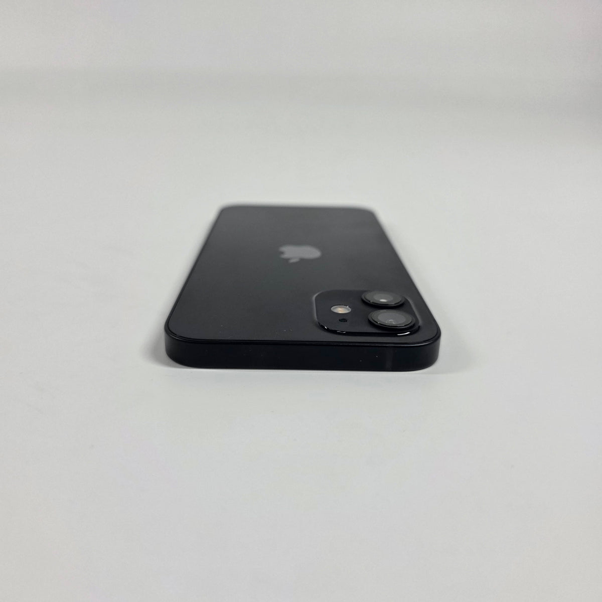 Factory Unlocked Apple iPhone 12 64GB Black MGF43LL/A
