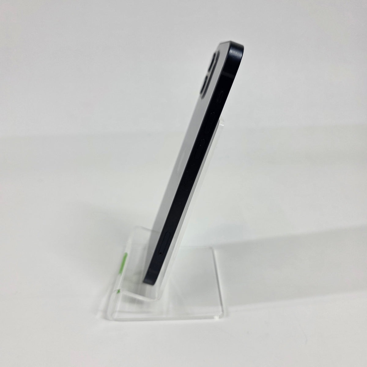 Factory Unlocked Apple iPhone 12 64GB Black MGF43LL/A