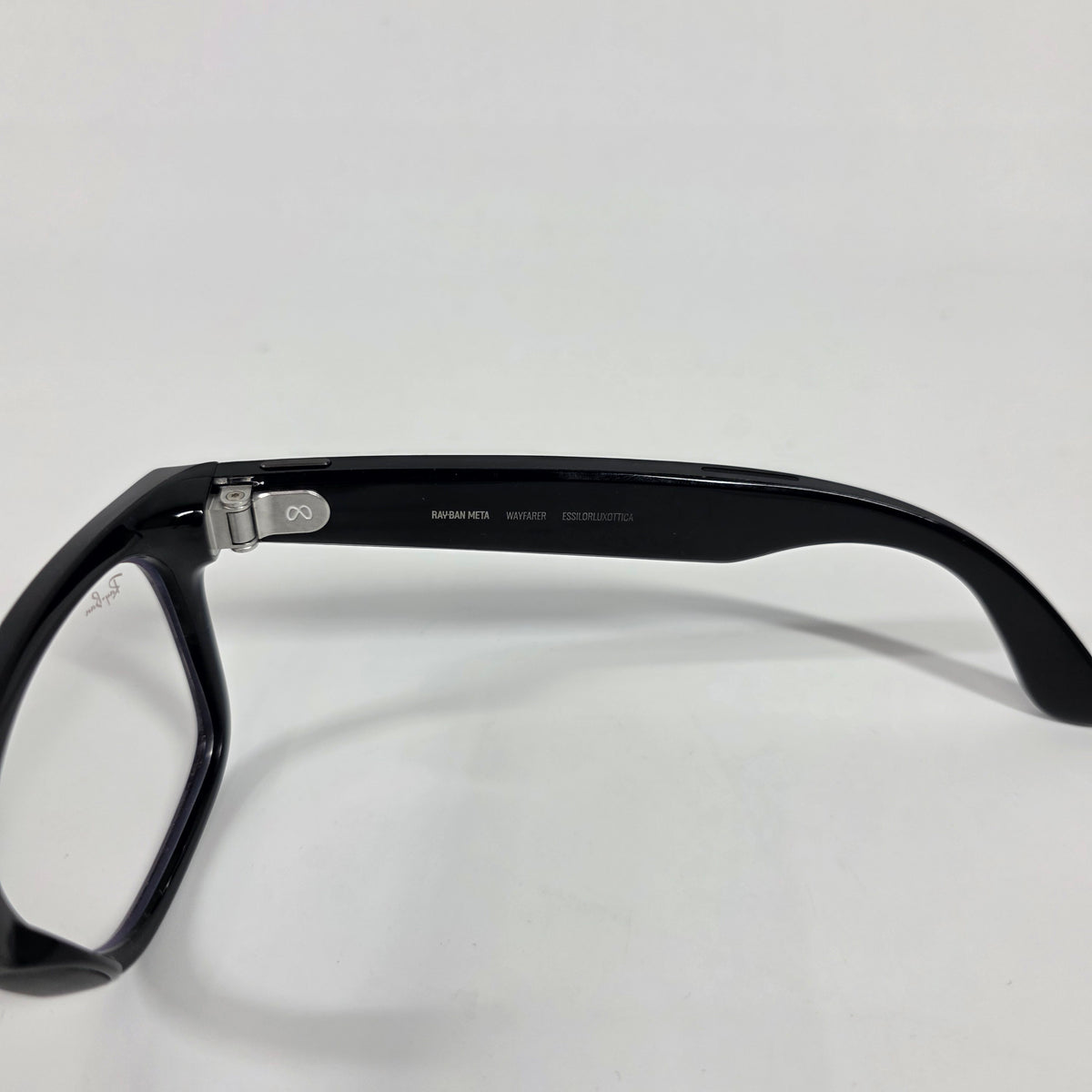 Ray-Ban Meta Wayfarer Gen 1 Shiny Black Standard RW4006 601/SB AI Smart Glasses