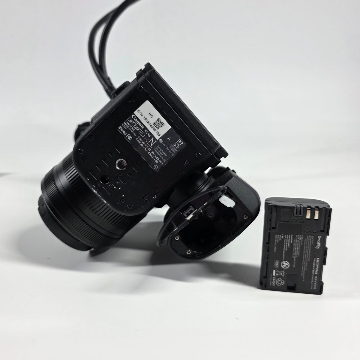 Canon xc15 4K 12MP Cinema Camcorder n/a Shutter Count No Charger
