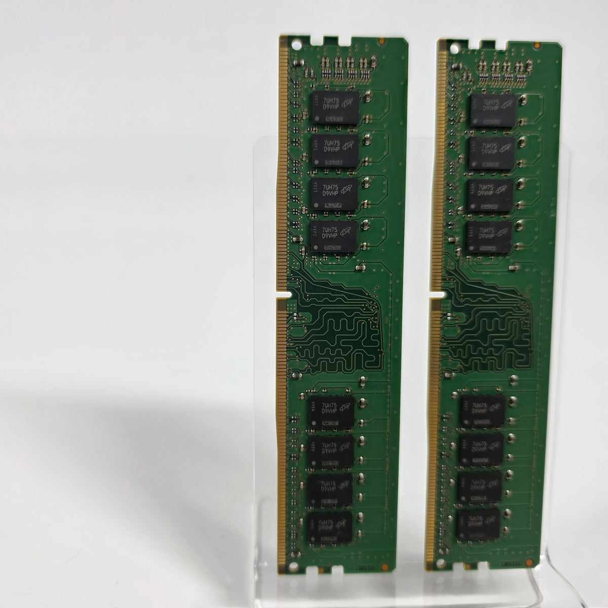 Micron 32GB (2x16GB) RAM DDR4 2666MHz MTA16ATF2G64AZ-2G6H1