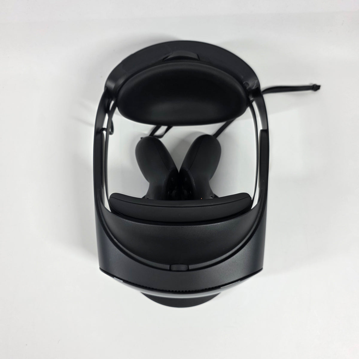 Meta Quest Pro 256GB Standalone All-in-One VR Headset DK94EC