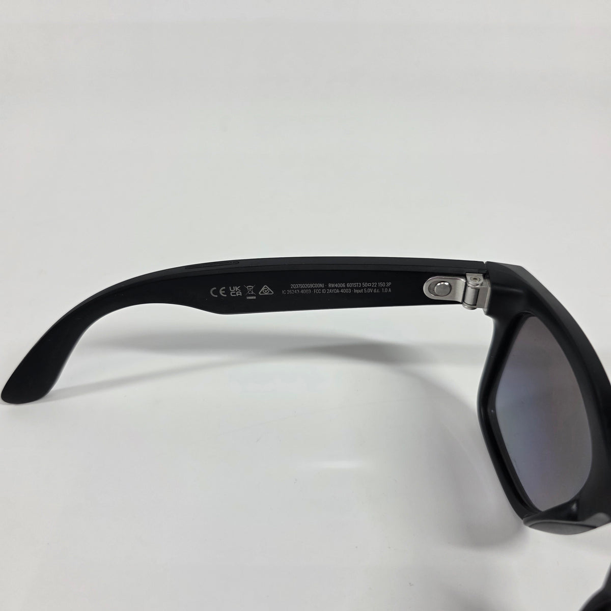 Ray-Ban Meta Wayfarer Gen 1 Matte Black Polarized RW4006 601ST3 AI Smart Glasses