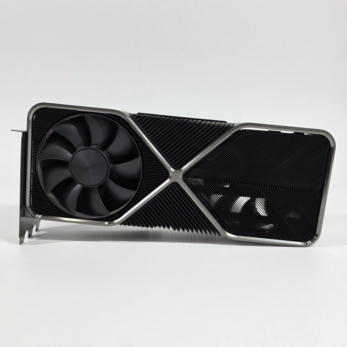 NVIDIA GeForce RTX 3090 Ti Founders Edition FE 24GB GDDR6X 900-1G136-2505-000