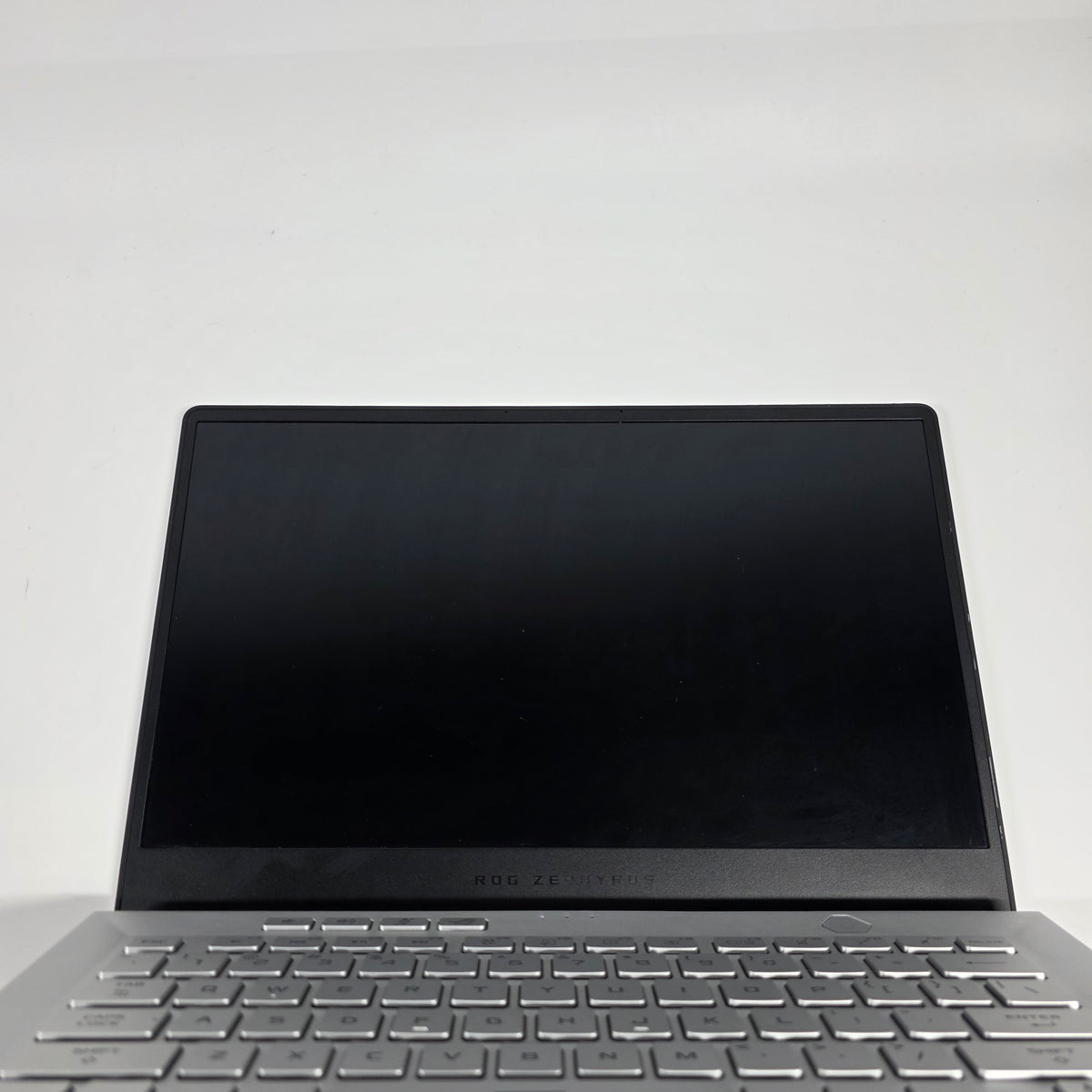 Asus ROG Zephyrus G14 GA401IV Ryzen 9 4900HS 16GB RAM 1TB GeForce RTX 2060 Max-Q