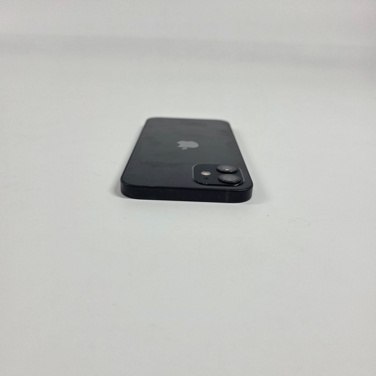 Factory Unlocked Apple iPhone 12 64GB Black MGF43LL/A