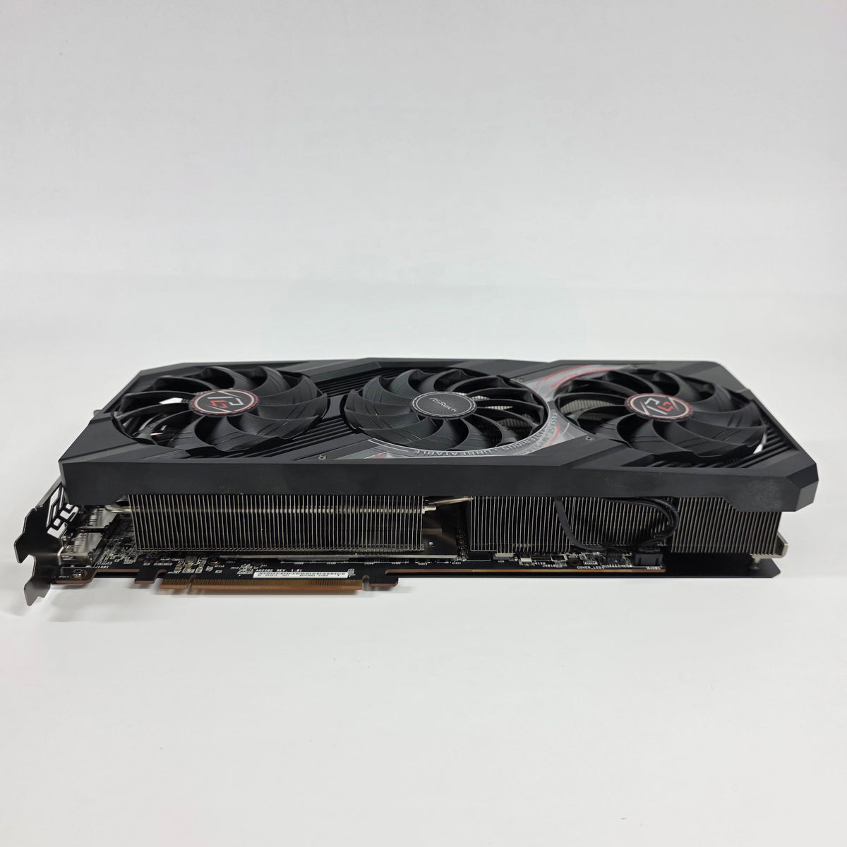AMD Radeon RX 7900 XT phantom gaming 20GB 80-GA3X10-1A01