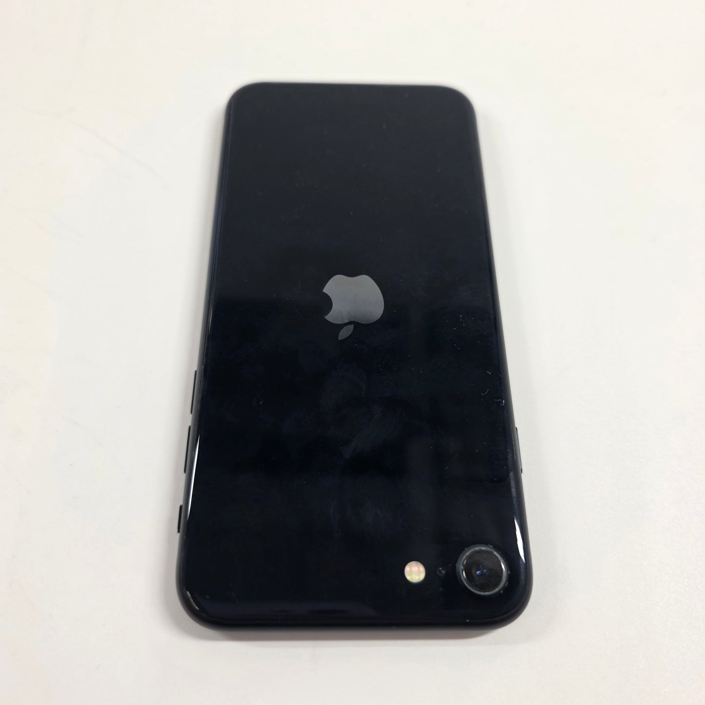 Factory Unlocked Apple iPhone SE 3rd Gen 64GB Midnight MMX53LL/A