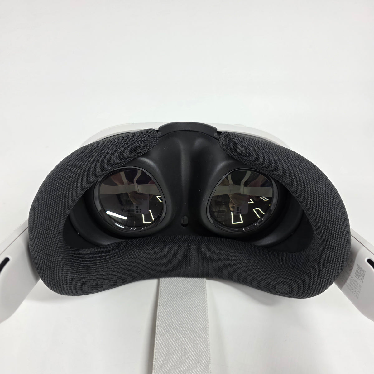 Meta Quest 3 512GB Standalone All-in-One VR Headset S3A