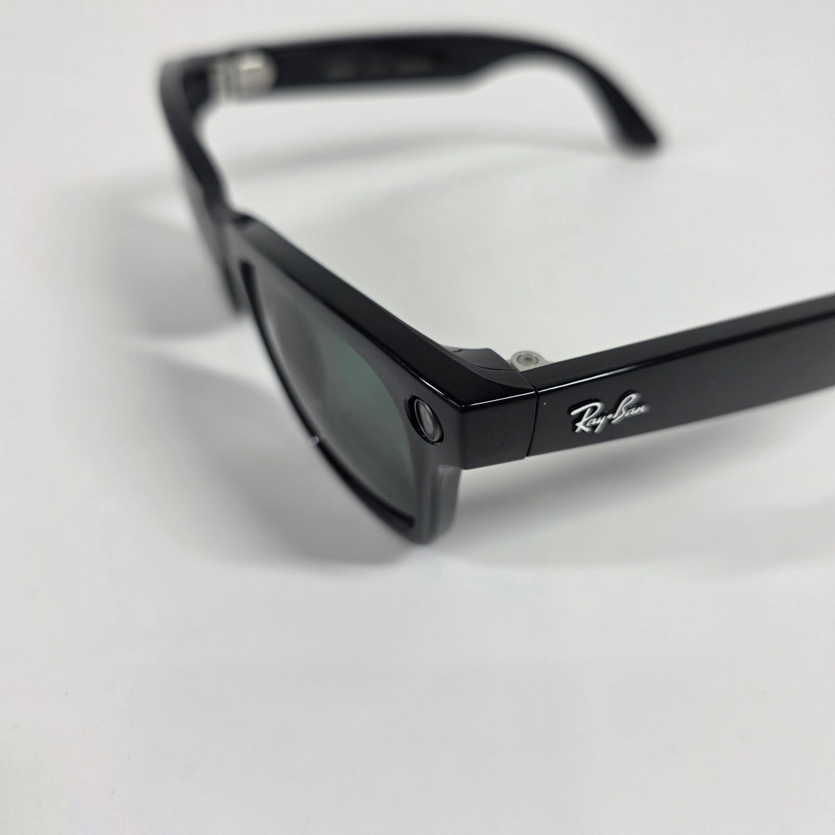 Ray-Ban Meta Wayfarer Gen 1 Shiny Black Standard RW4006 601/71 AI Smart Glasses